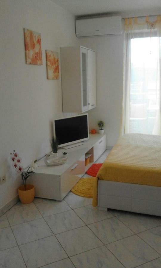 Apartment Rosana Rabac Bagian luar foto