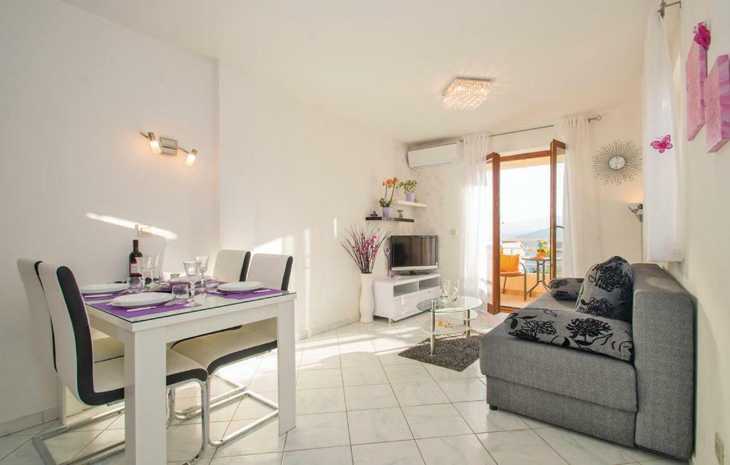 Apartment Rosana Rabac Bagian luar foto