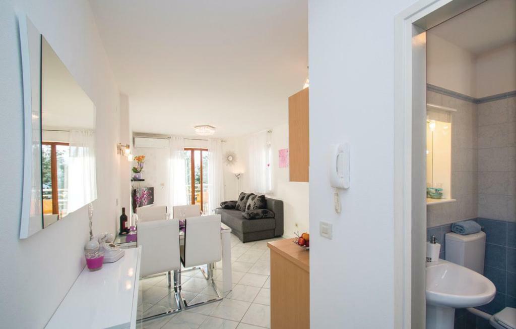 Apartment Rosana Rabac Bagian luar foto